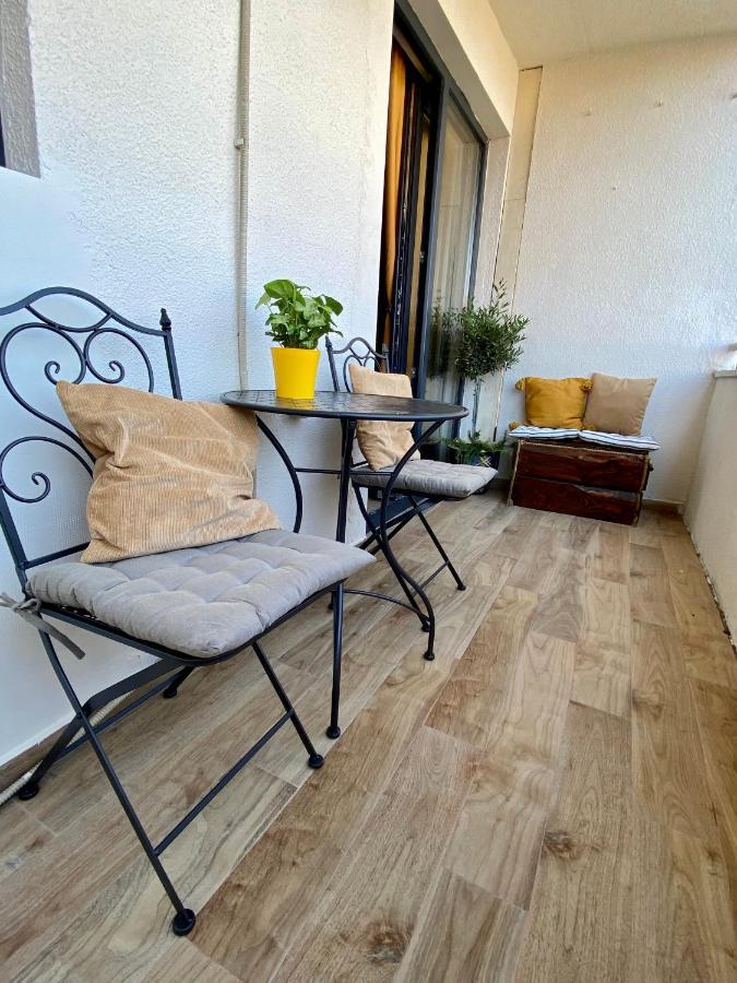 זאדאר Apartment With Balcony And Free Parking מראה חיצוני תמונה
